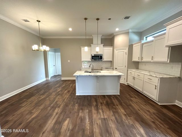203 Carreras Lane, Maurice, LA 70555