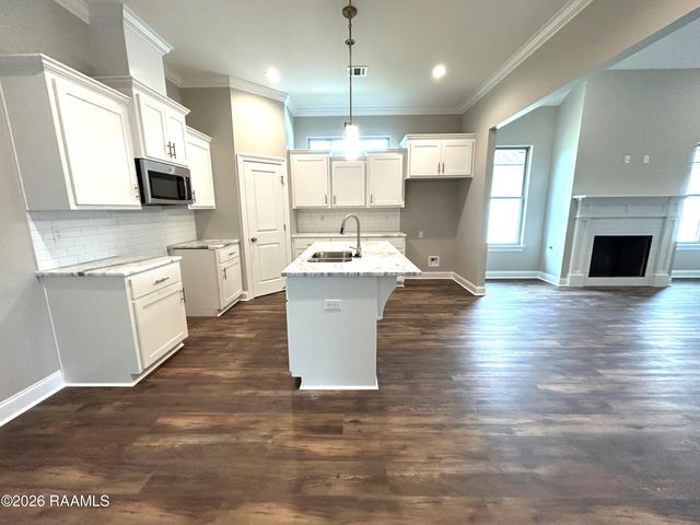 203 Carreras Lane, Maurice, LA 70555