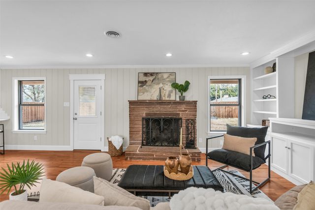 533 Pittman Street, Richardson, TX 75081