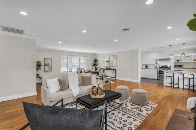 533 Pittman Street, Richardson, TX 75081