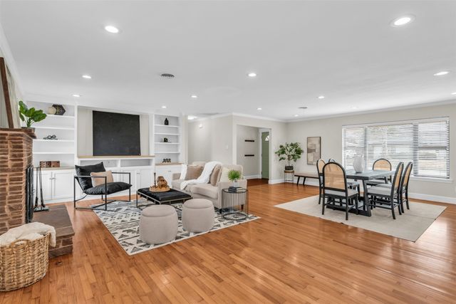 533 Pittman Street, Richardson, TX 75081