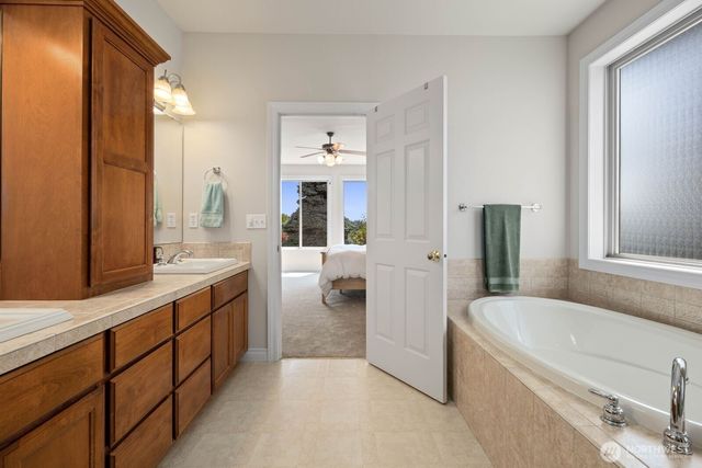 9615 183rd Avenue E, Bonney Lake, WA 98391