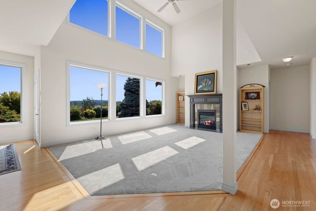 9615 183rd Avenue E, Bonney Lake, WA 98391