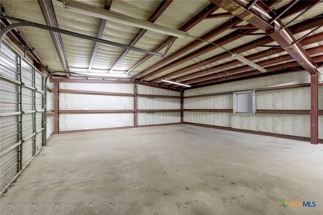 508 W Mesquite Avenue, Rogers, TX 76569