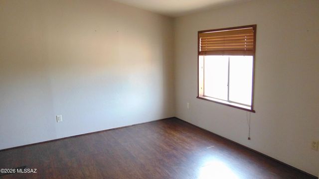 2200 N Camino Del Gato, Tucson, AZ 85743