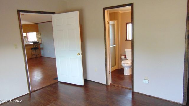 2200 N Camino Del Gato, Tucson, AZ 85743