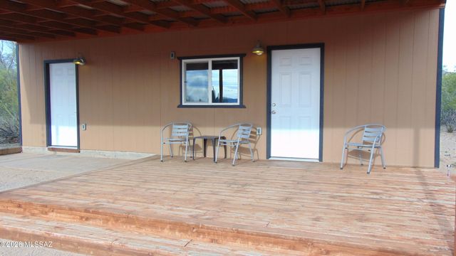 2200 N Camino Del Gato, Tucson, AZ 85743