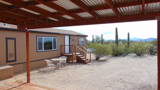 2200 N Camino Del Gato, Tucson, AZ 85743