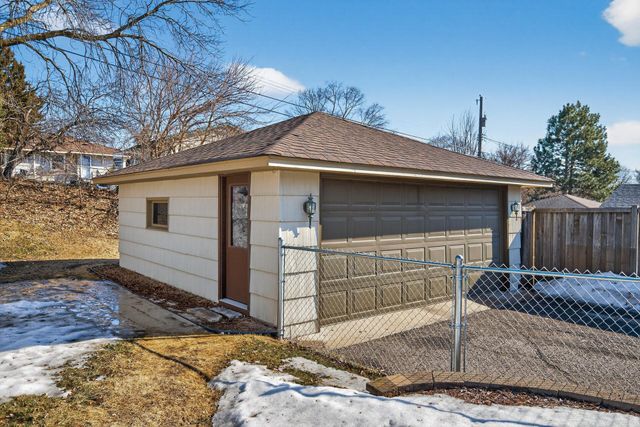 1631 Oregon Avenue S, Saint Louis Park, MN 55426