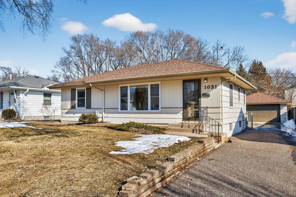 1631 Oregon Avenue S, Saint Louis Park, MN 55426