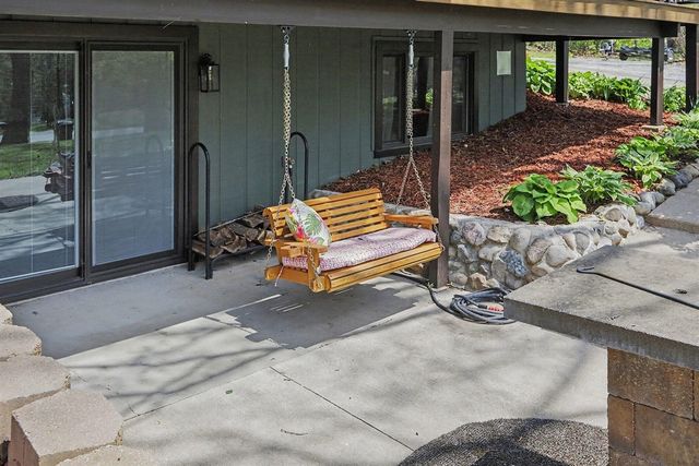 11820 Killarny Circle, Jerome, MI 49249