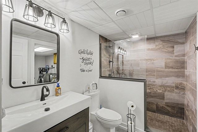 11820 Killarny Circle, Jerome, MI 49249