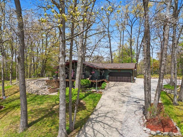 11820 Killarny Circle, Jerome, MI 49249