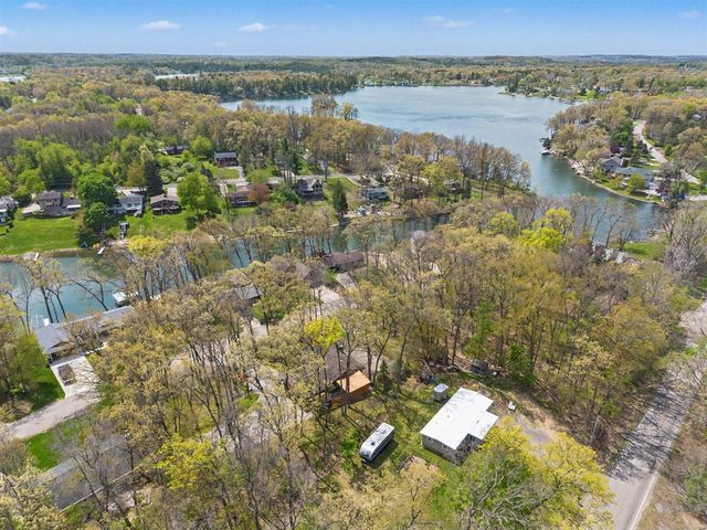 11820 Killarny Circle, Jerome, MI 49249