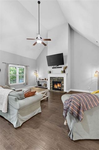 195 Southridge, Senoia, GA 30276