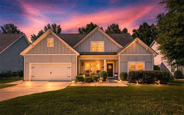 195 Southridge, Senoia, GA 30276