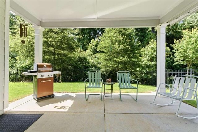 195 Southridge, Senoia, GA 30276