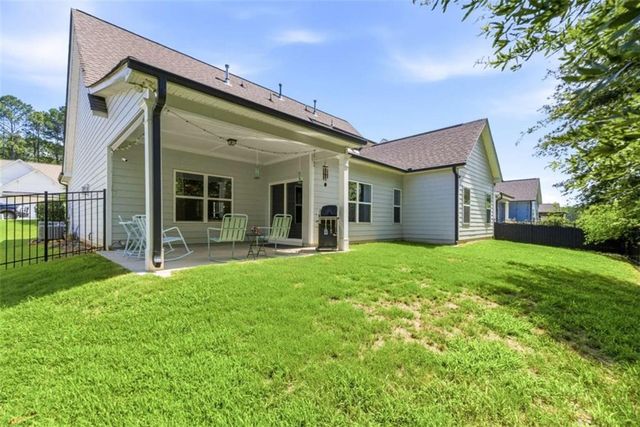 195 Southridge, Senoia, GA 30276