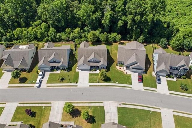 195 Southridge, Senoia, GA 30276
