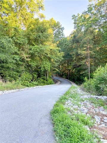 195 Southridge, Senoia, GA 30276