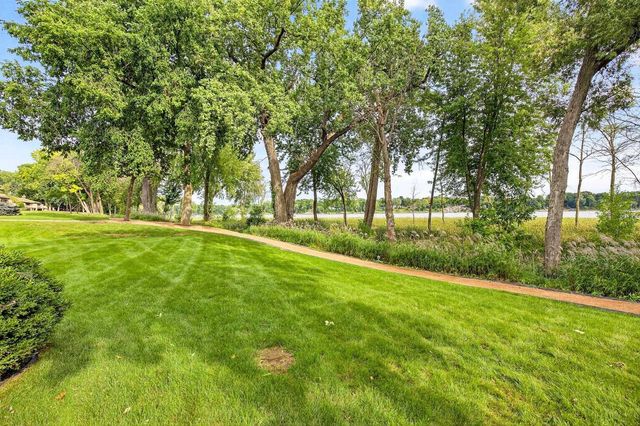 2905 FOX RUN, Appleton, WI 54914