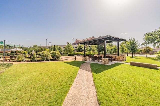 1735 Wittington Place 3206, Farmers Branch, TX 75234