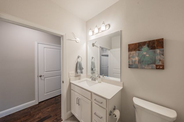 1735 Wittington Place 3206, Farmers Branch, TX 75234