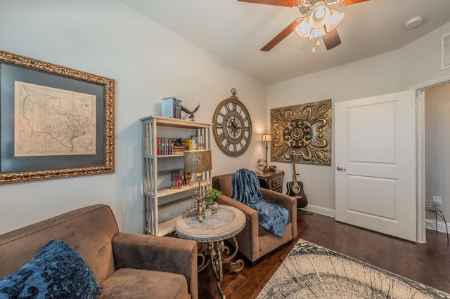 1735 Wittington Place 3206, Farmers Branch, TX 75234
