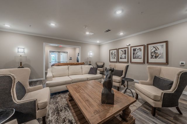 1735 Wittington Place 3206, Farmers Branch, TX 75234