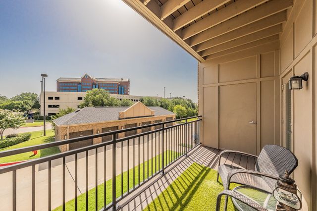 1735 Wittington Place 3206, Farmers Branch, TX 75234
