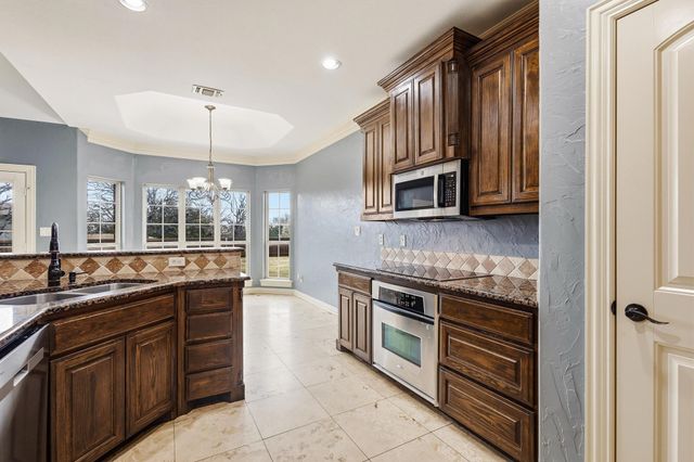 77 Sunrise Circle, Pottsboro, TX 75076