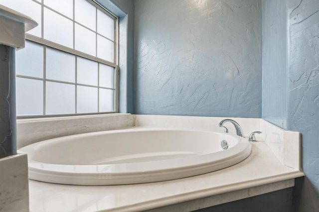 77 Sunrise Circle, Pottsboro, TX 75076