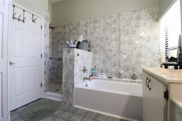 3350 LAURELWOOD COURT, Tarpon Springs, FL 34688