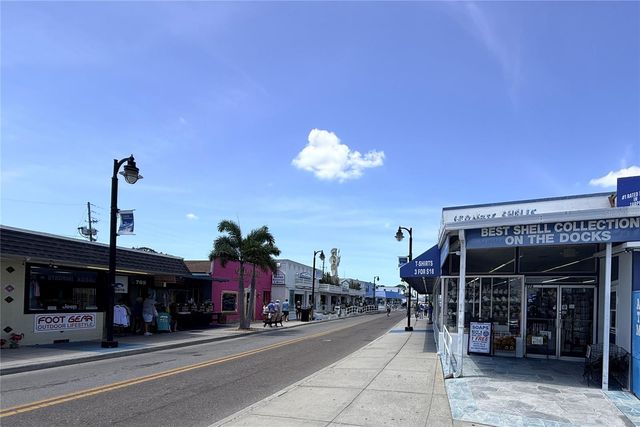 3350 LAURELWOOD COURT, Tarpon Springs, FL 34688