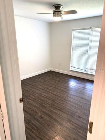 4211 CHATHAM OAK COURT 102, Tampa, FL 33624