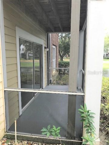 4211 CHATHAM OAK COURT 102, Tampa, FL 33624