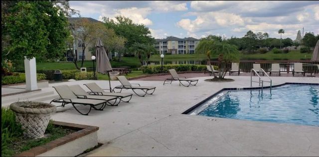 4211 CHATHAM OAK COURT 102, Tampa, FL 33624