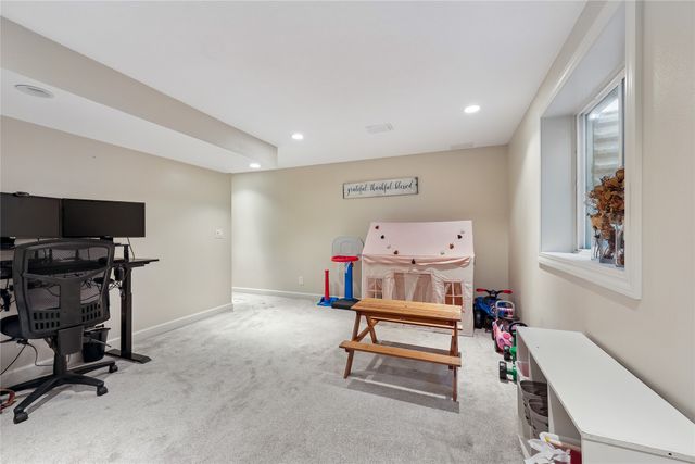 504 SW 48th Street, Ankeny, IA 50023