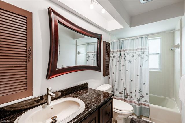 211 W Flamingo CIR, Marco Island, FL 34145