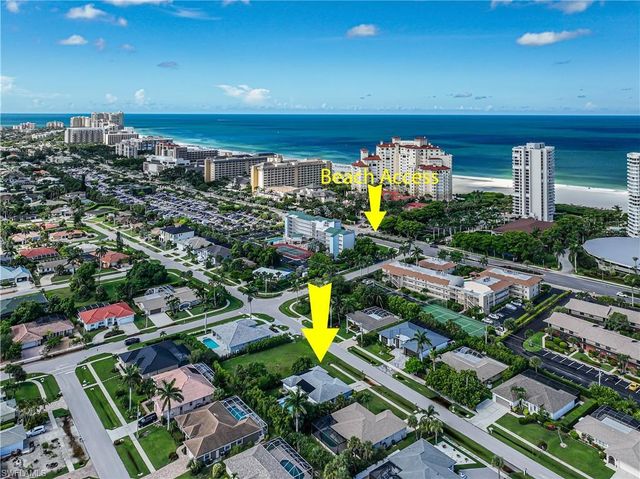 211 W Flamingo CIR, Marco Island, FL 34145