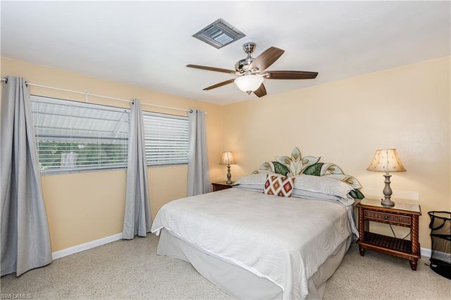 211 W Flamingo CIR, Marco Island, FL 34145