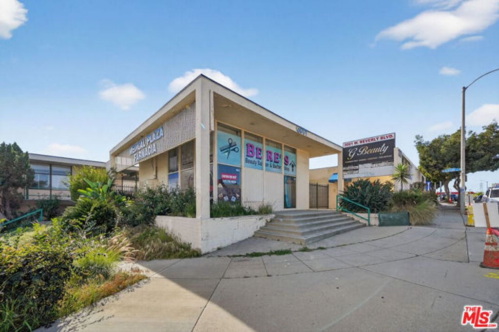3001 W Beverly Boulevard, Montebello, CA 90640