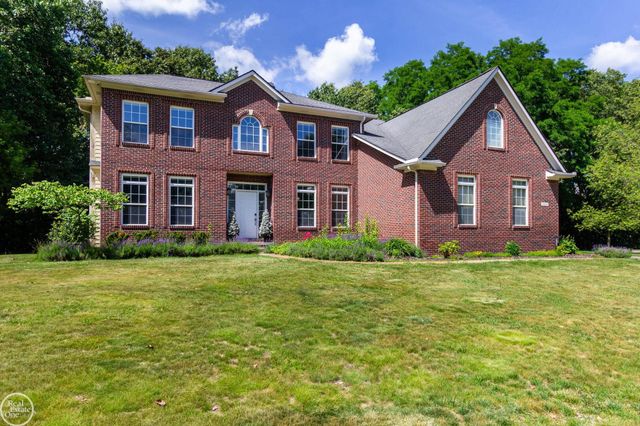 5426 Murray Court, Waterford Twp, MI 48327