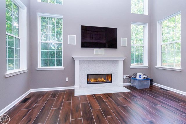 5426 Murray Court, Waterford Twp, MI 48327