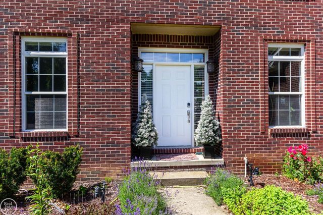 5426 Murray Court, Waterford Twp, MI 48327