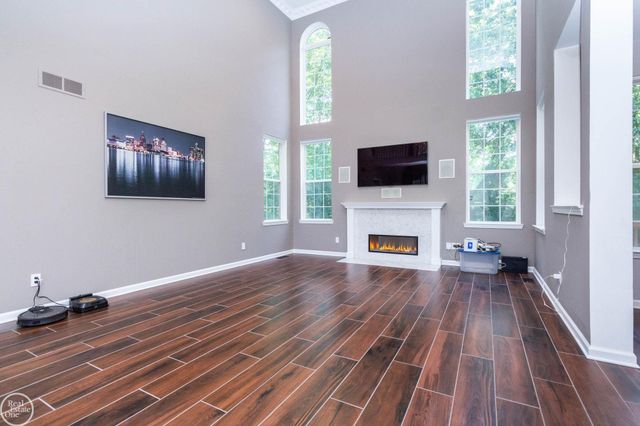 5426 Murray Court, Waterford Twp, MI 48327