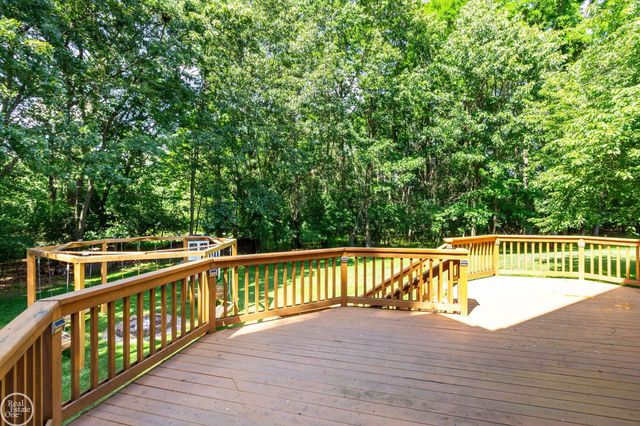 5426 Murray Court, Waterford Twp, MI 48327