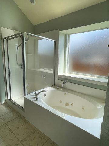1700 Clover Hill Road, Mansfield, TX 76063