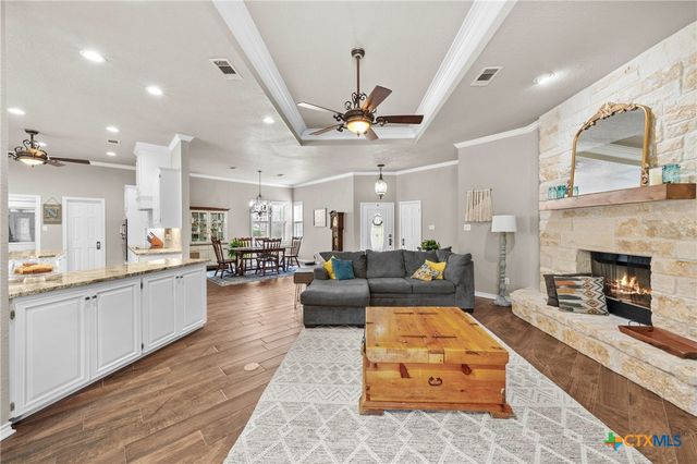 2506 Canyon Cliff Drive, Temple, TX 76502