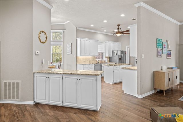 2506 Canyon Cliff Drive, Temple, TX 76502